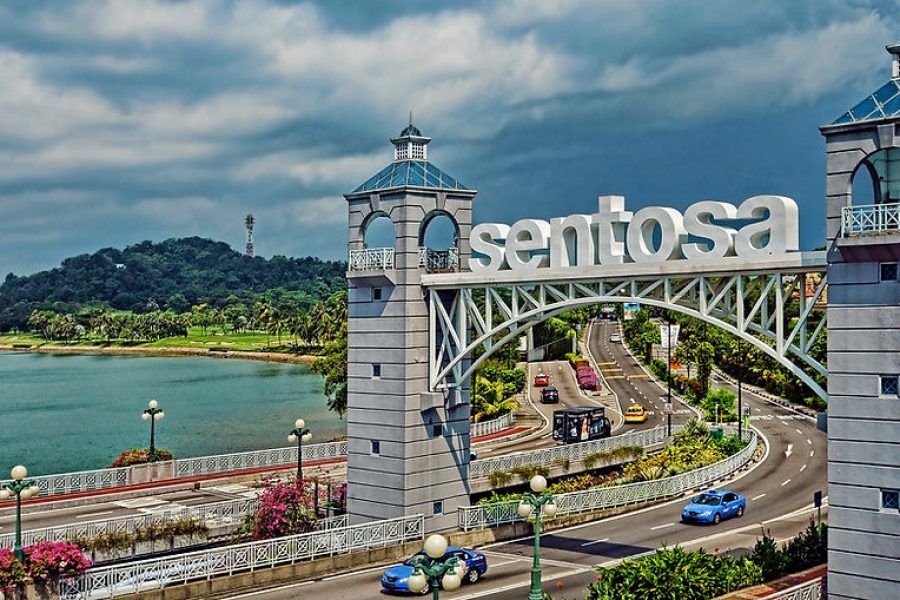 The Complete Singapore Experience