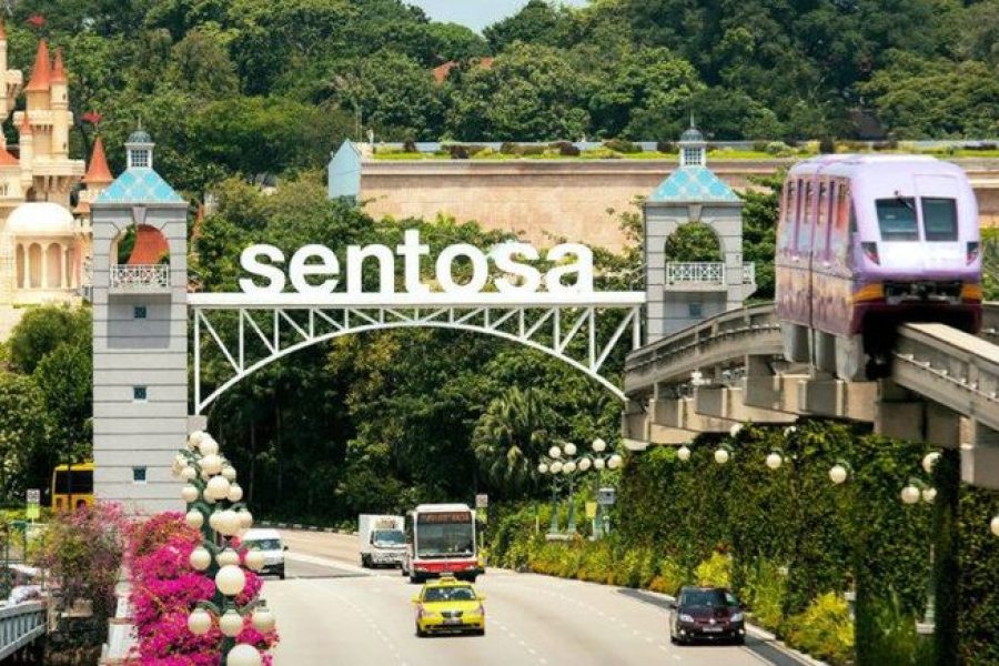 Singapore Heritage & Adventure Escape