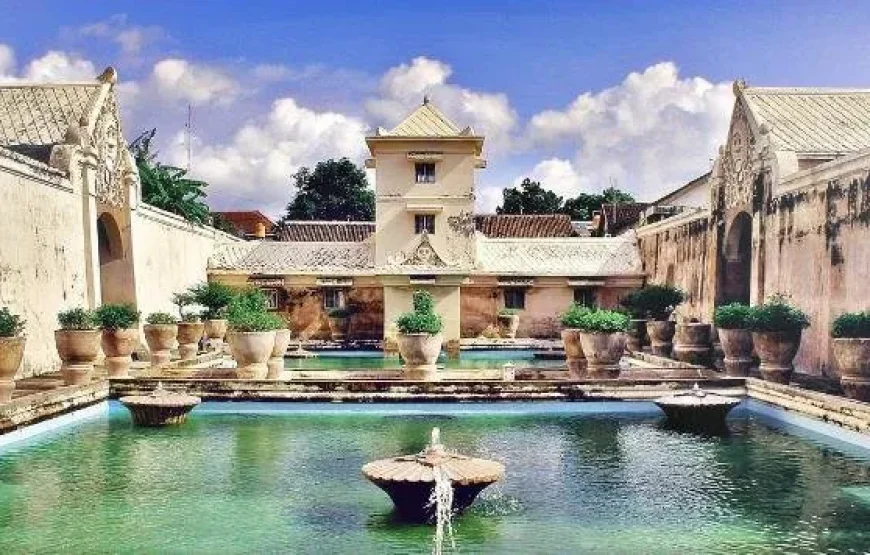 Bali & Yogyakarta Heritage Escape