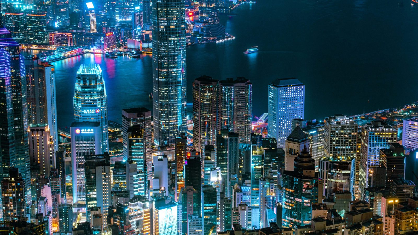 henry-lai-m9rFc4nazXo-unsplash